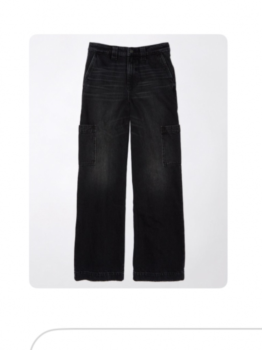 American Eagle Super High-Waisted Baggy Wide-Leg Cargo Jean